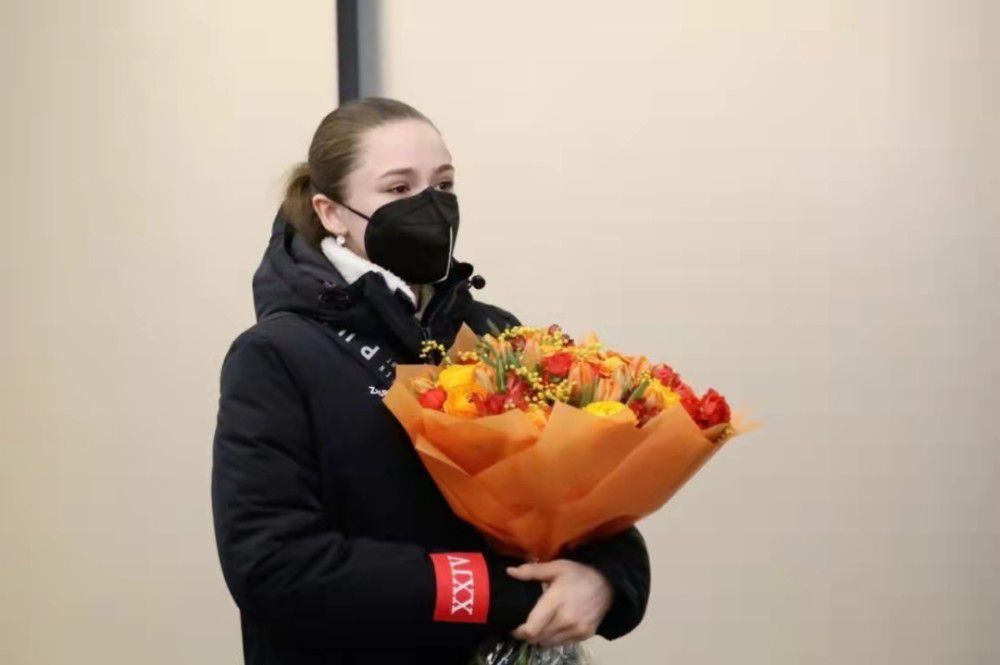 美女脱内衣网站
