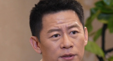 黑人巨